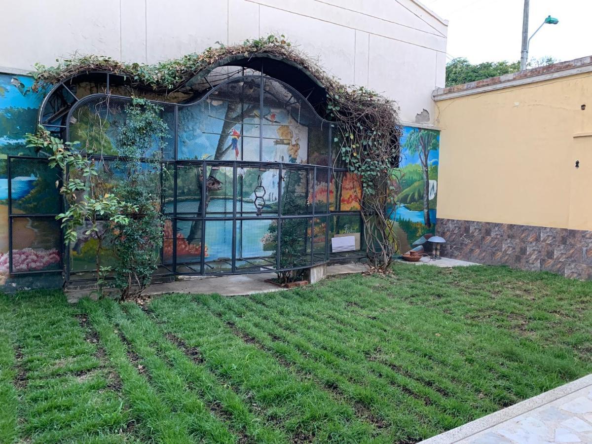 Casa Castillo Кали Екстериор снимка